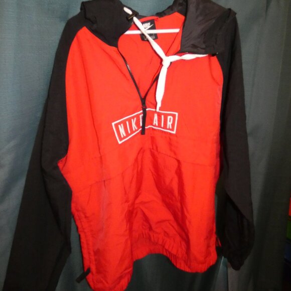 Nike Jacket - Red Black Sportswear Air Anorak Woven Pullover Nike Air - Picture 1 of 3